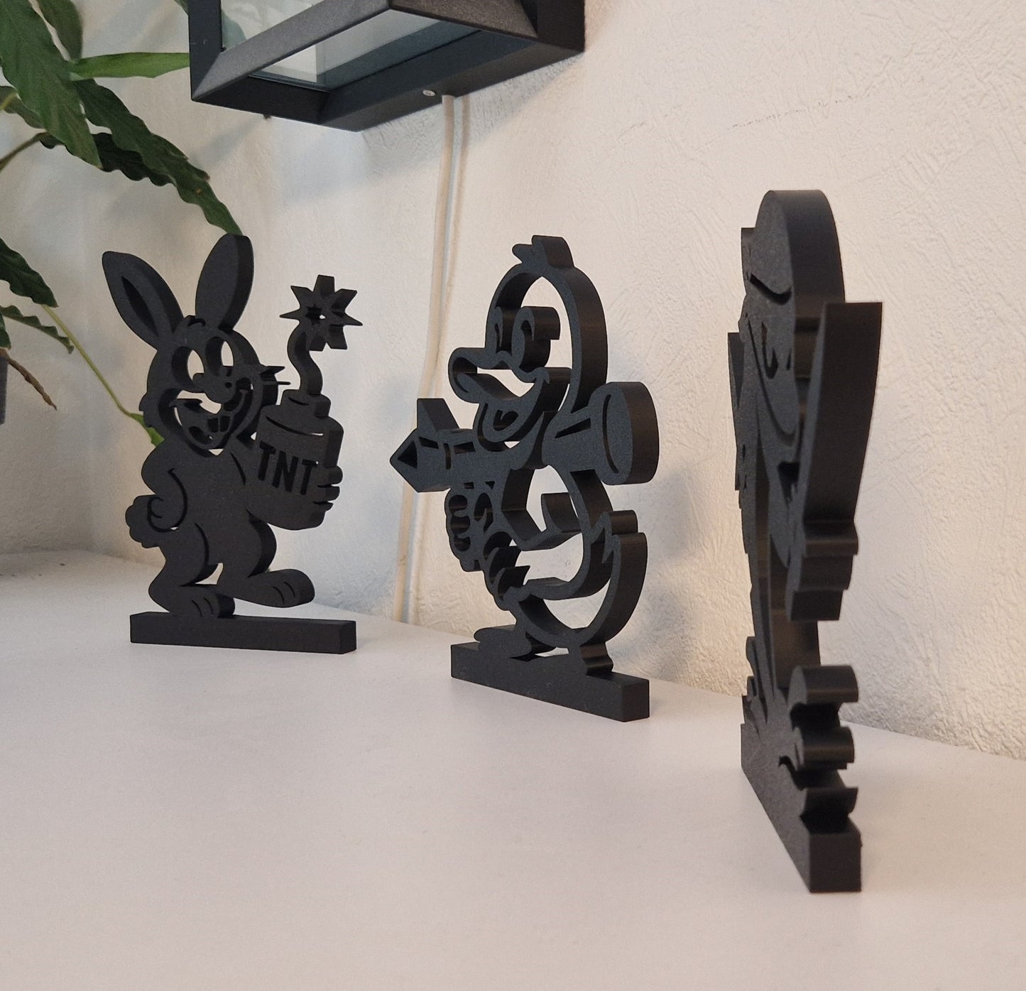 Display / Wall figures